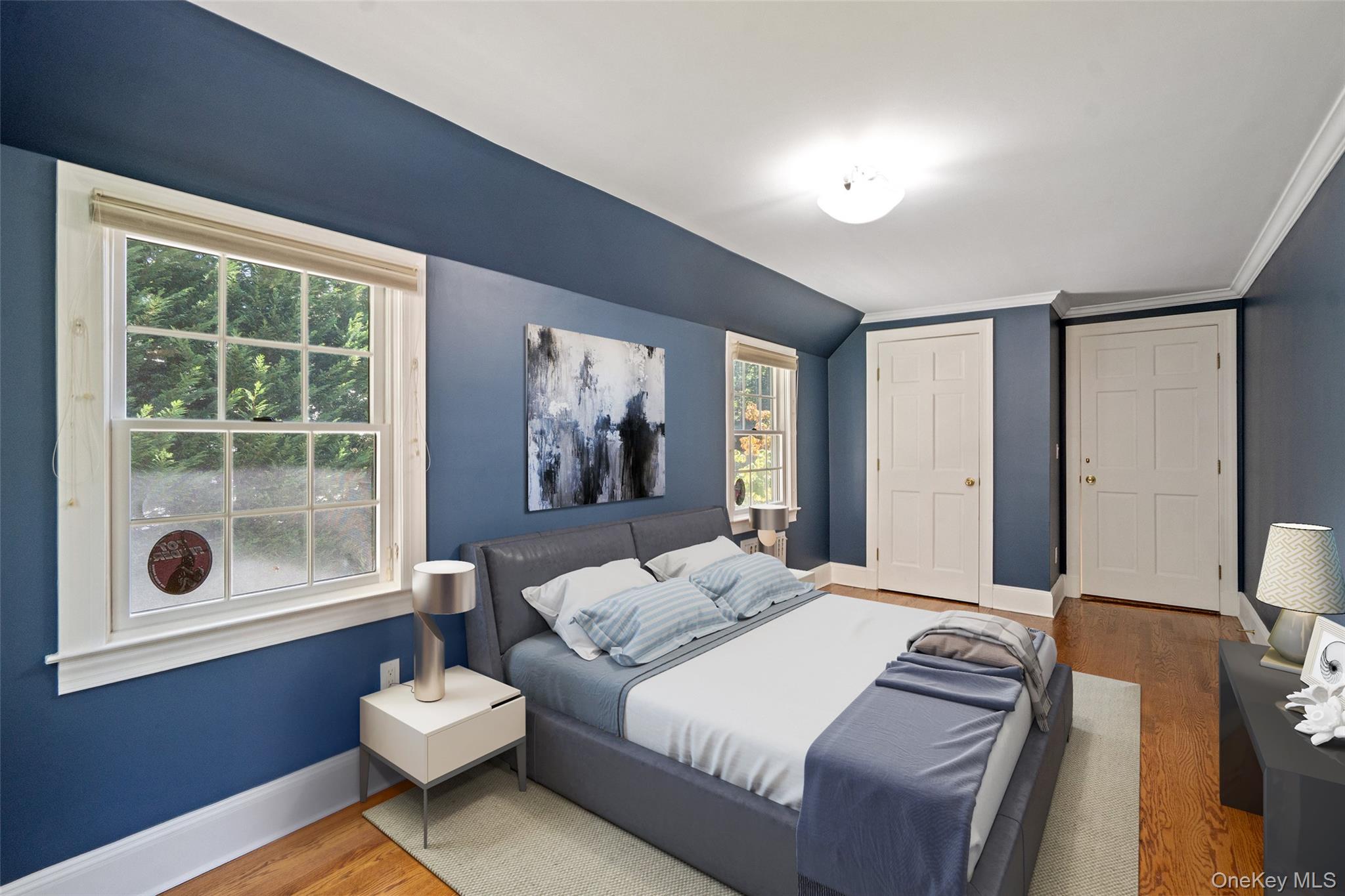 74 Eakins Road, Manhasset, NY 11030