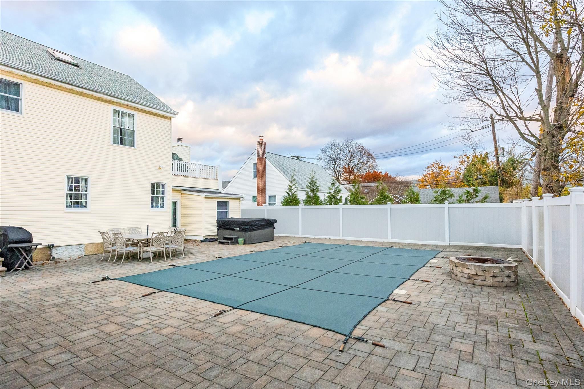 2906 Lawrence Drive, Wantagh, NY 11793