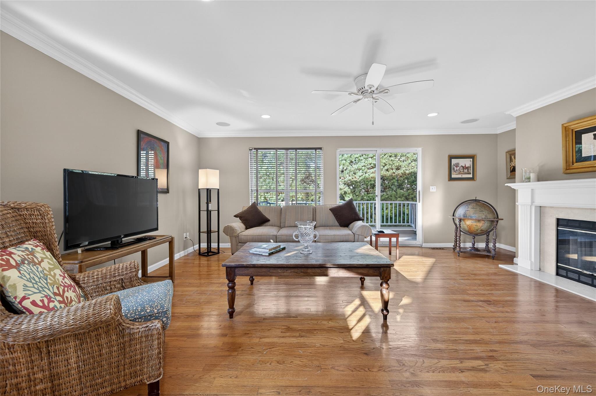 1 Parkridge Court, Huntington, NY 11743