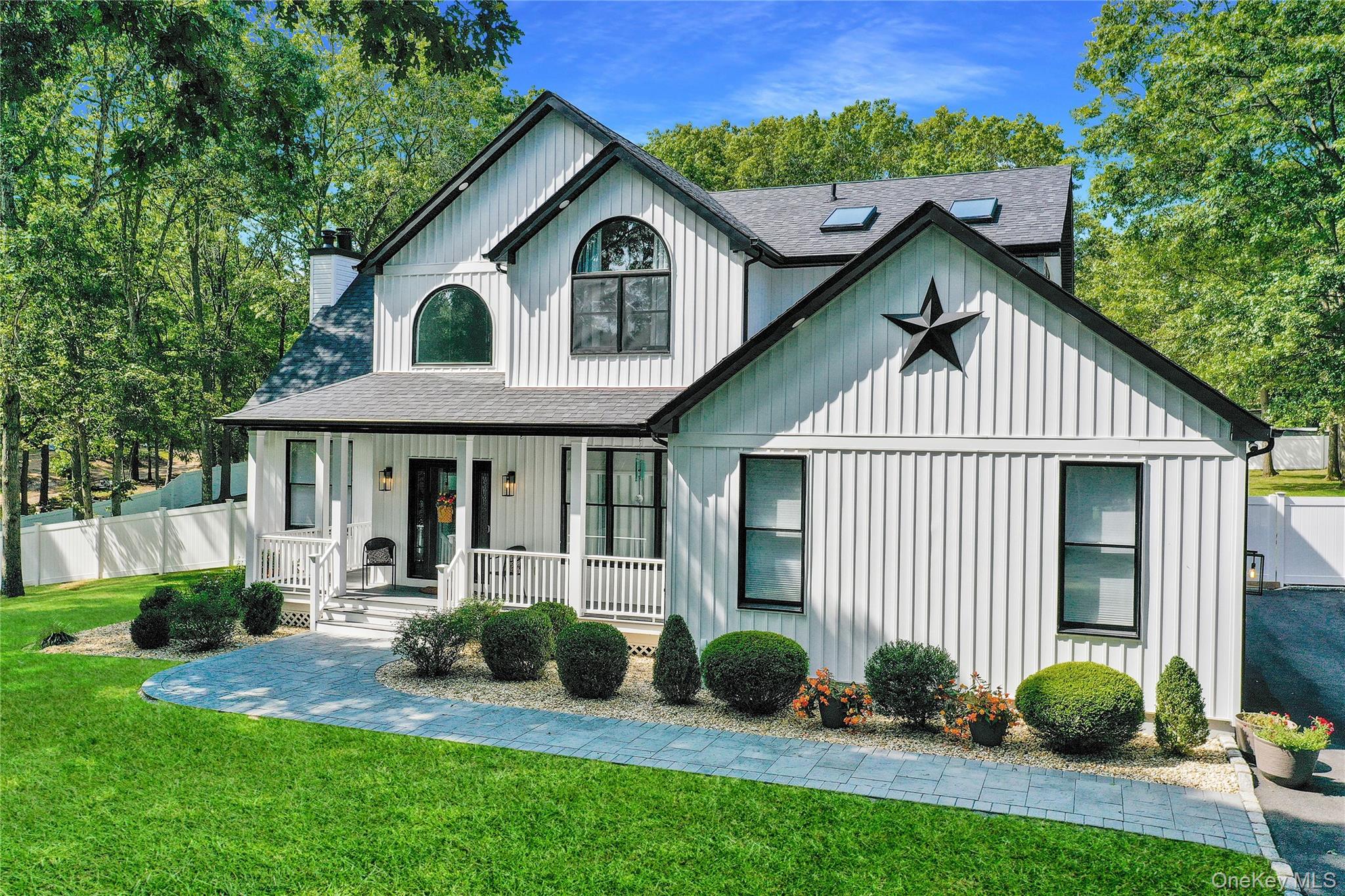 108 Hunter Avenue, Miller Place, NY 11764