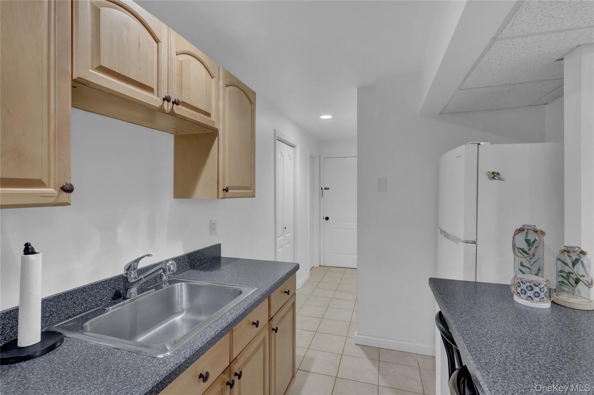 108 Hunter Avenue, Miller Place, NY 11764