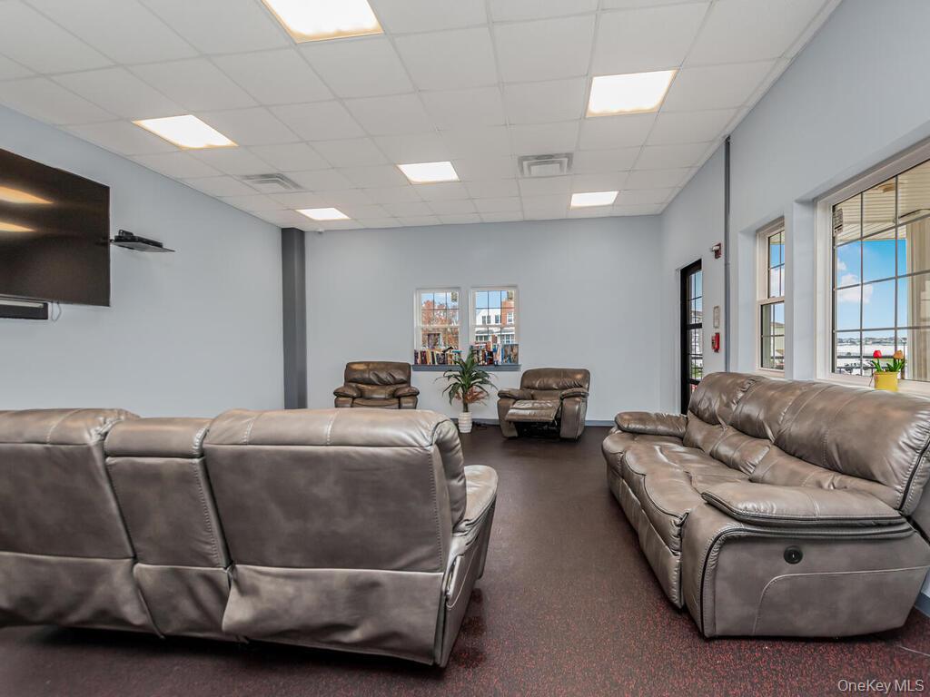 169 Surf Drive # 109, Bronx, NY 10473