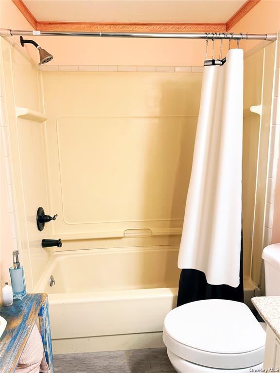 3 Pine Court, Bloomingburg, NY 12721