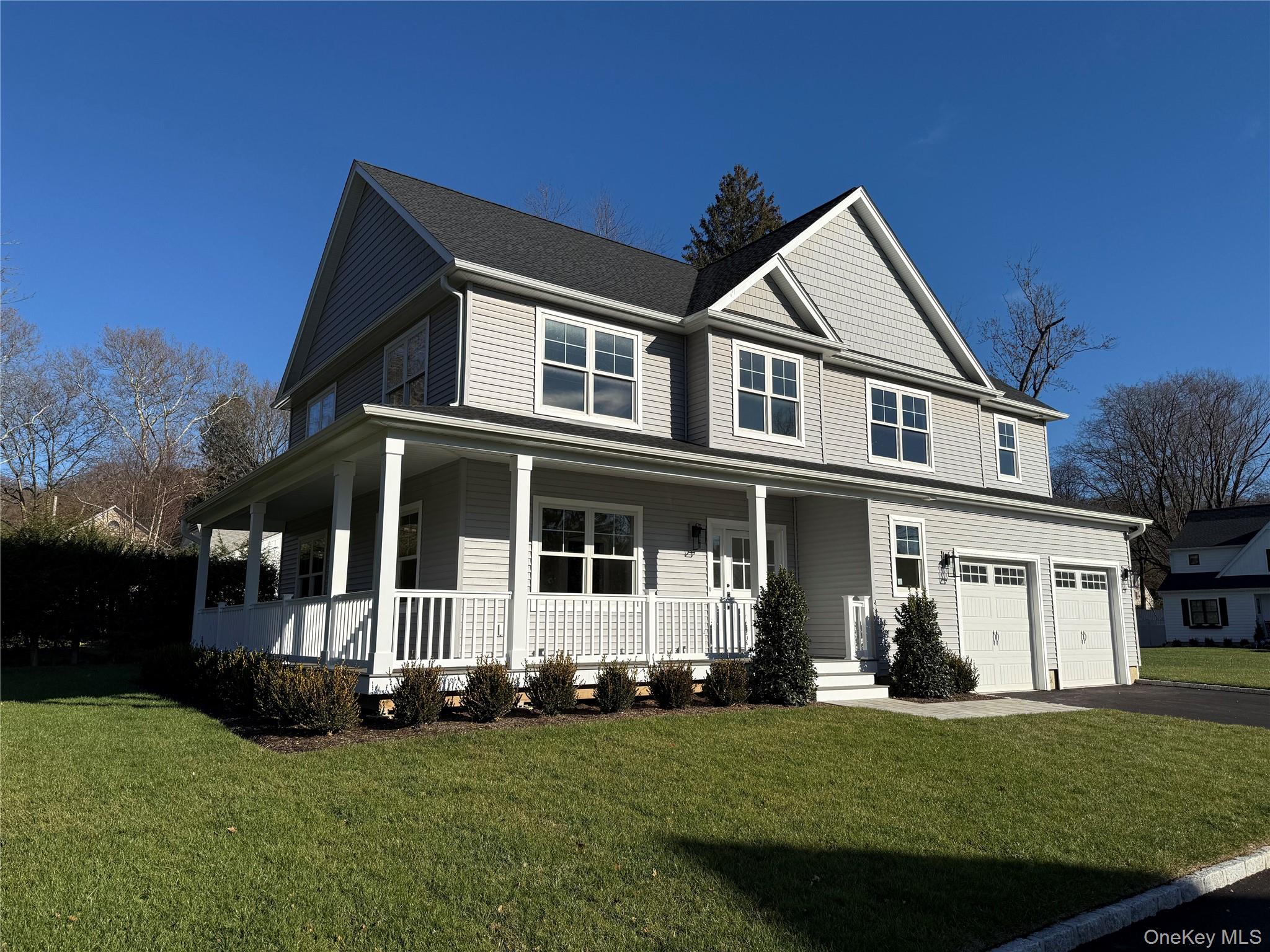 44 N Woodhull Road, Huntington, NY 11743