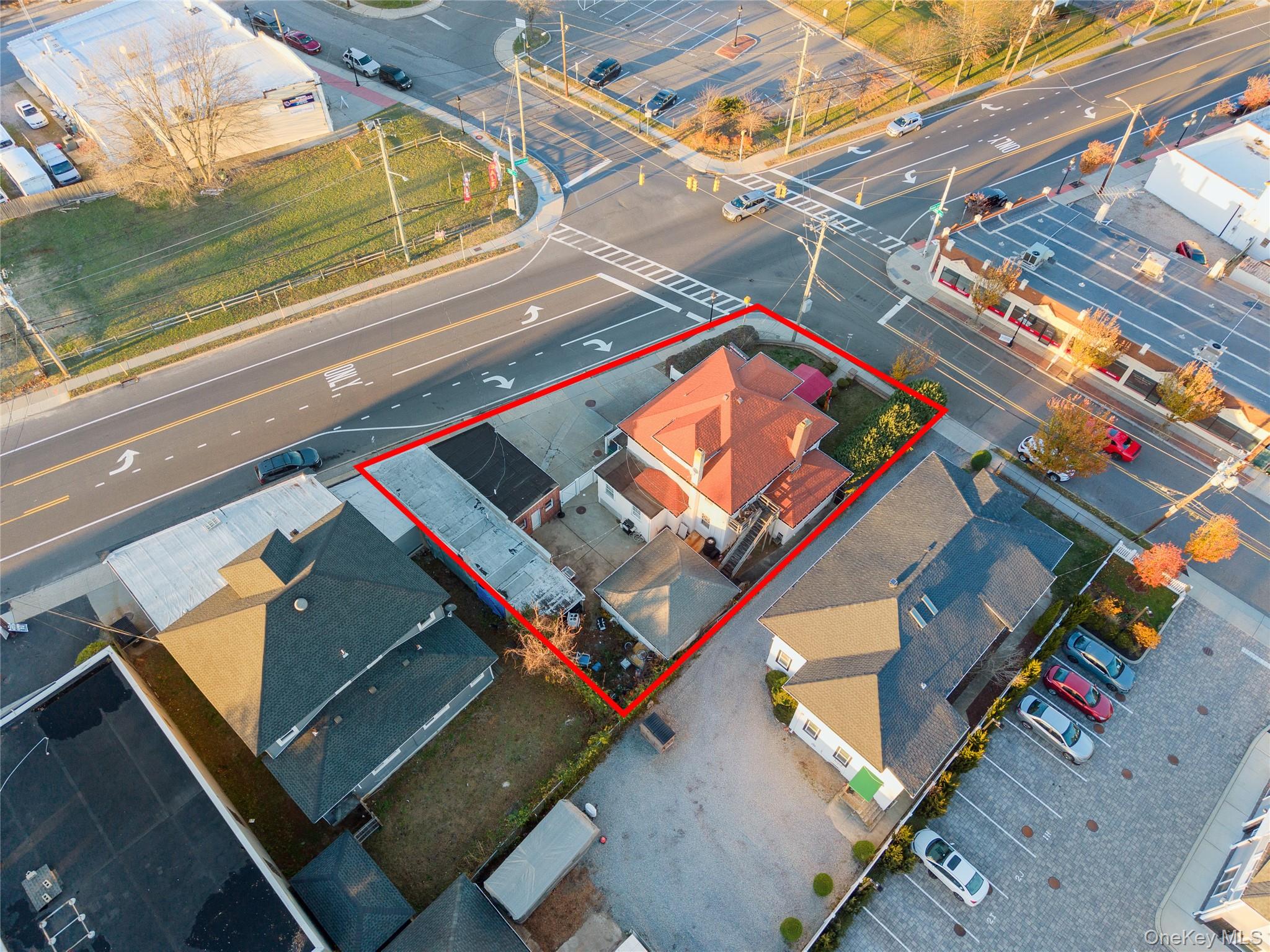 70 Park Avenue, Bay Shore, NY 11706