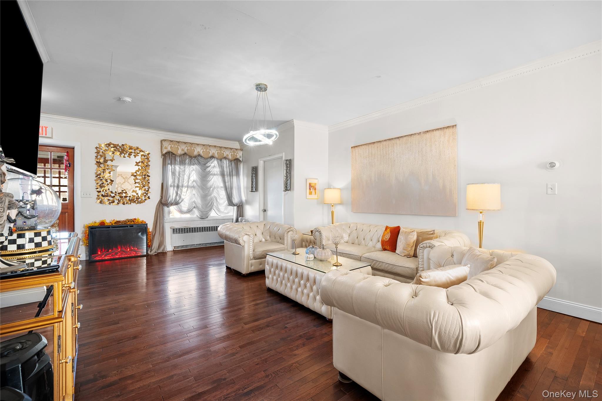 70 Park Avenue, Bay Shore, NY 11706