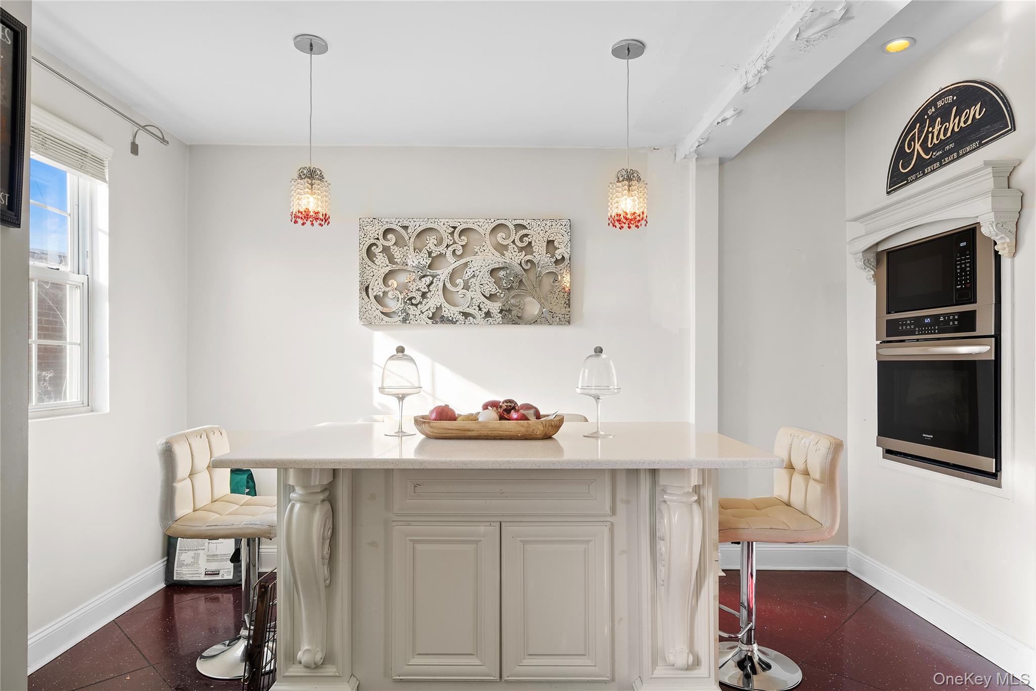 70 Park Avenue, Bay Shore, NY 11706