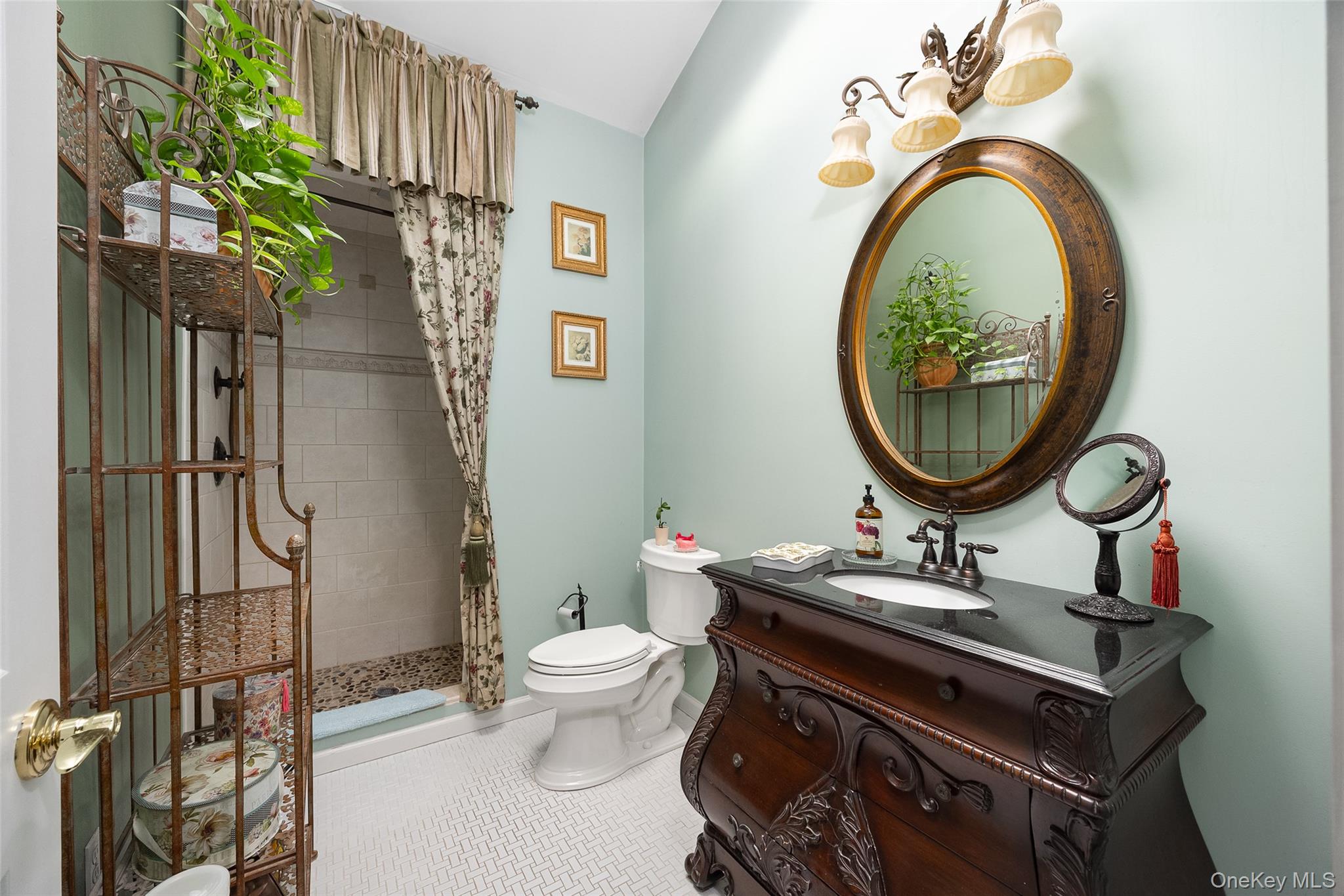 4 Kilmer Road, Hyde Park, NY 12538