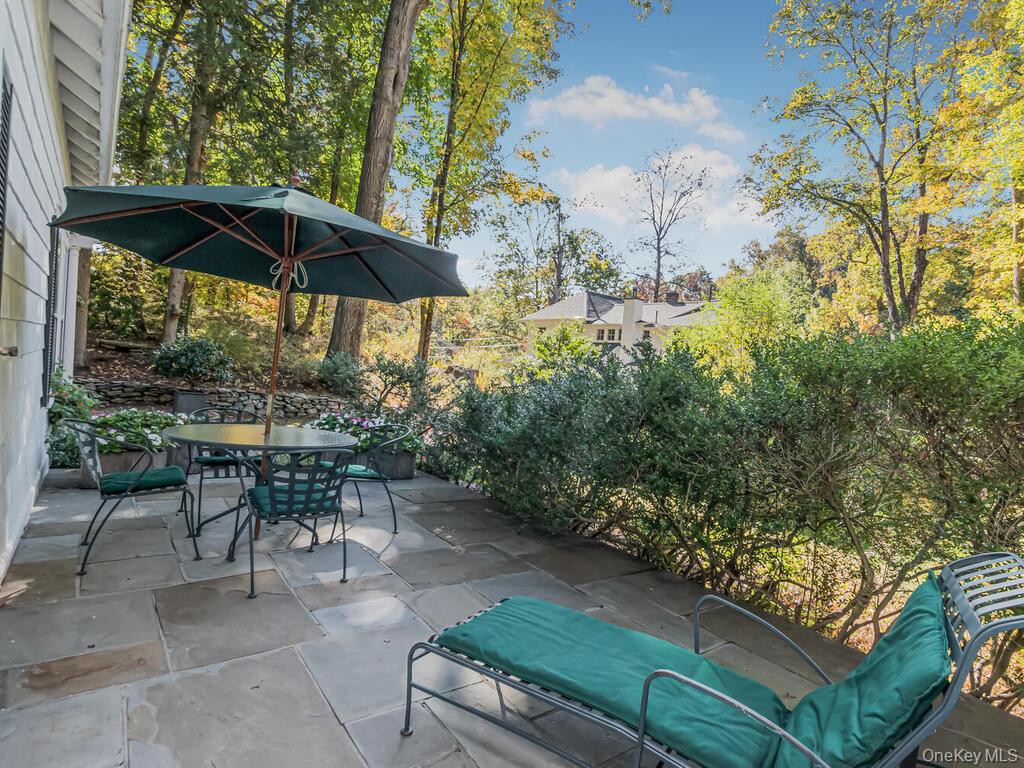 105 Douglas Road, Chappaqua, NY 10514