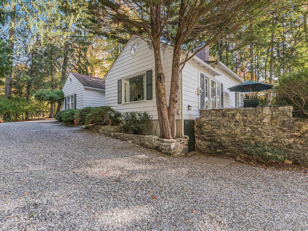 105 Douglas Road, Chappaqua, NY 10514