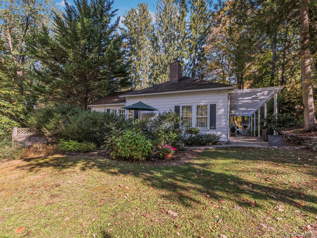 105 Douglas Road, Chappaqua, NY 10514