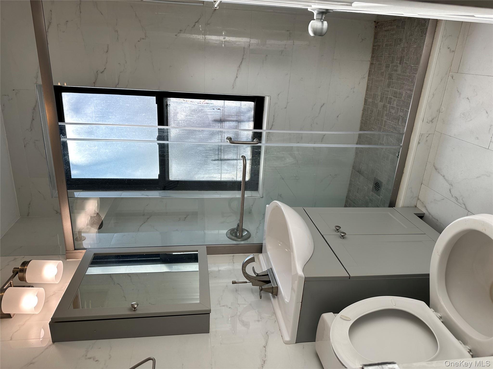 150-29 72 Garden # 3L, Kew Garden Hills, NY 11367