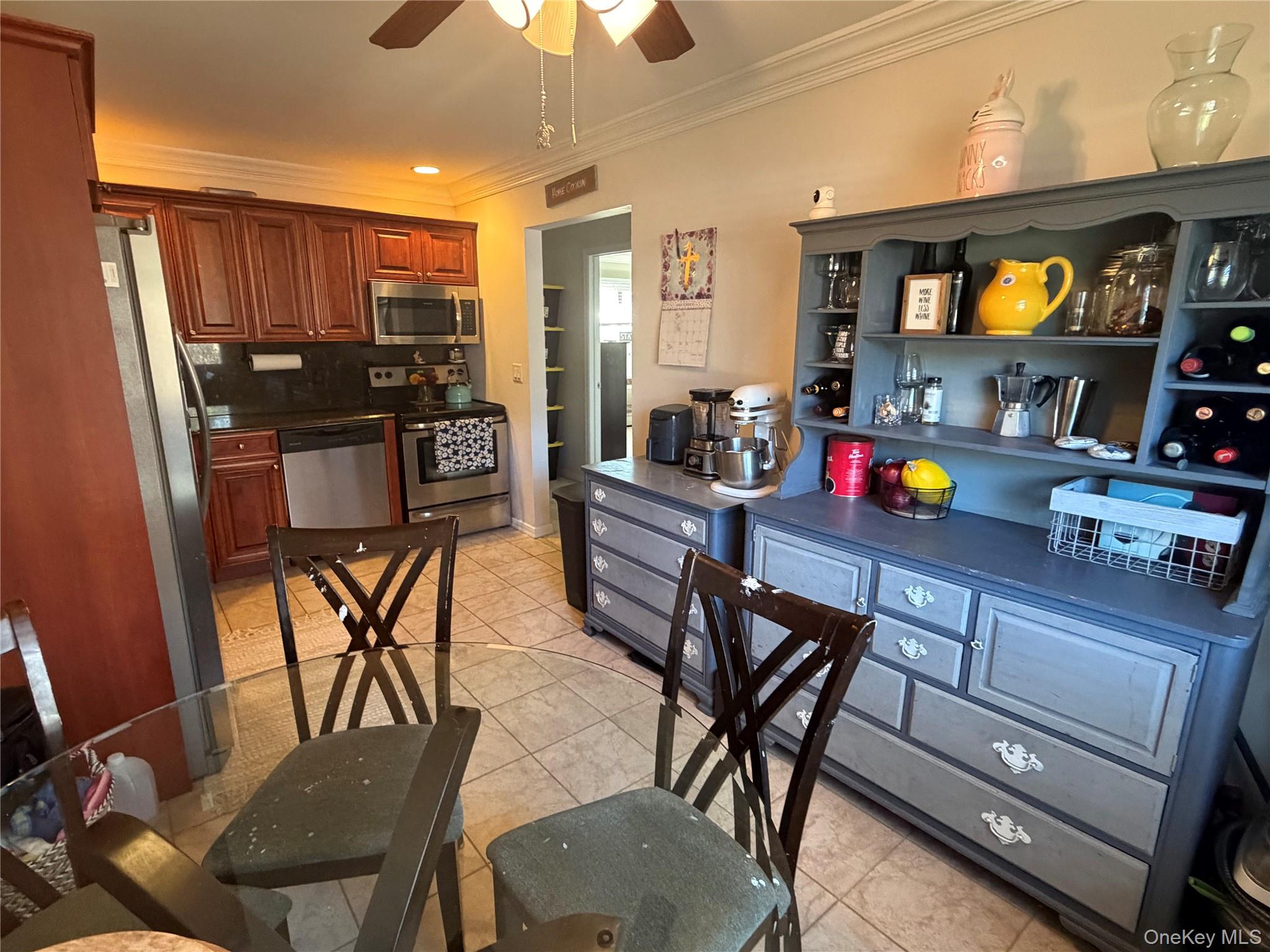 10 Smithtown Blvd Blvd # Apt 7B, Smithtown, NY 11787