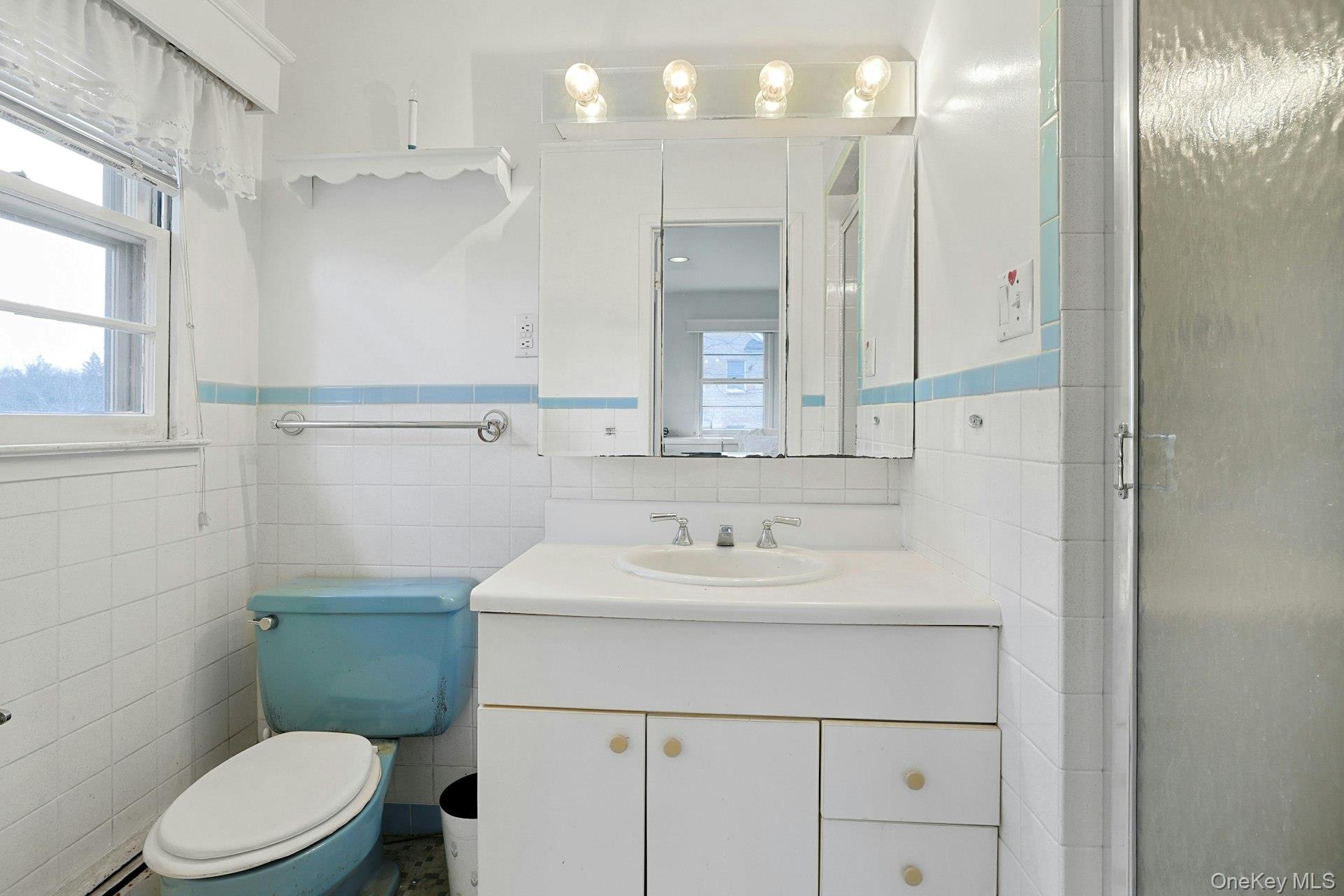 14 Aspen Way, Thornwood, NY 10594