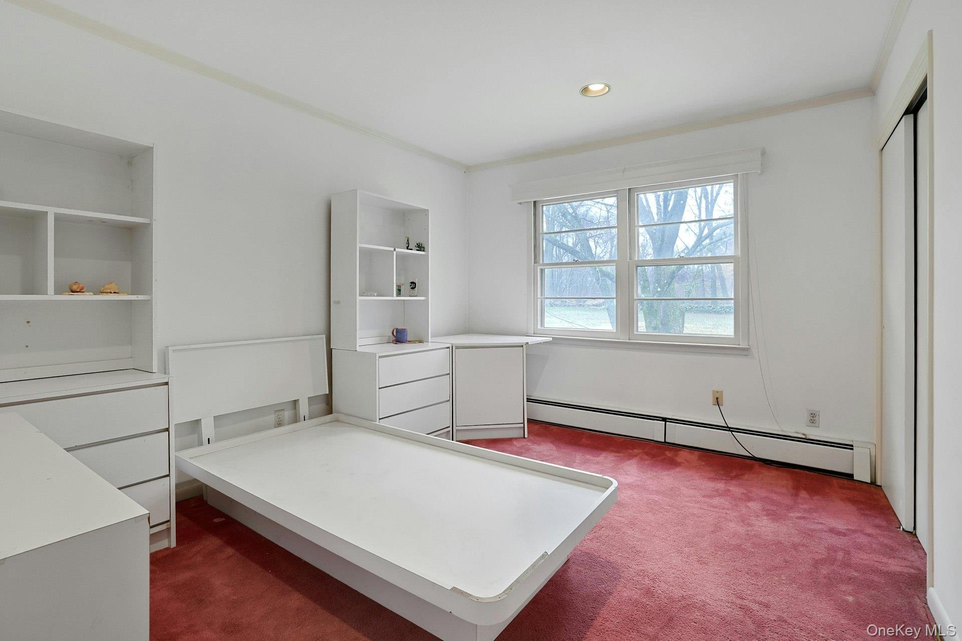 14 Aspen Way, Thornwood, NY 10594