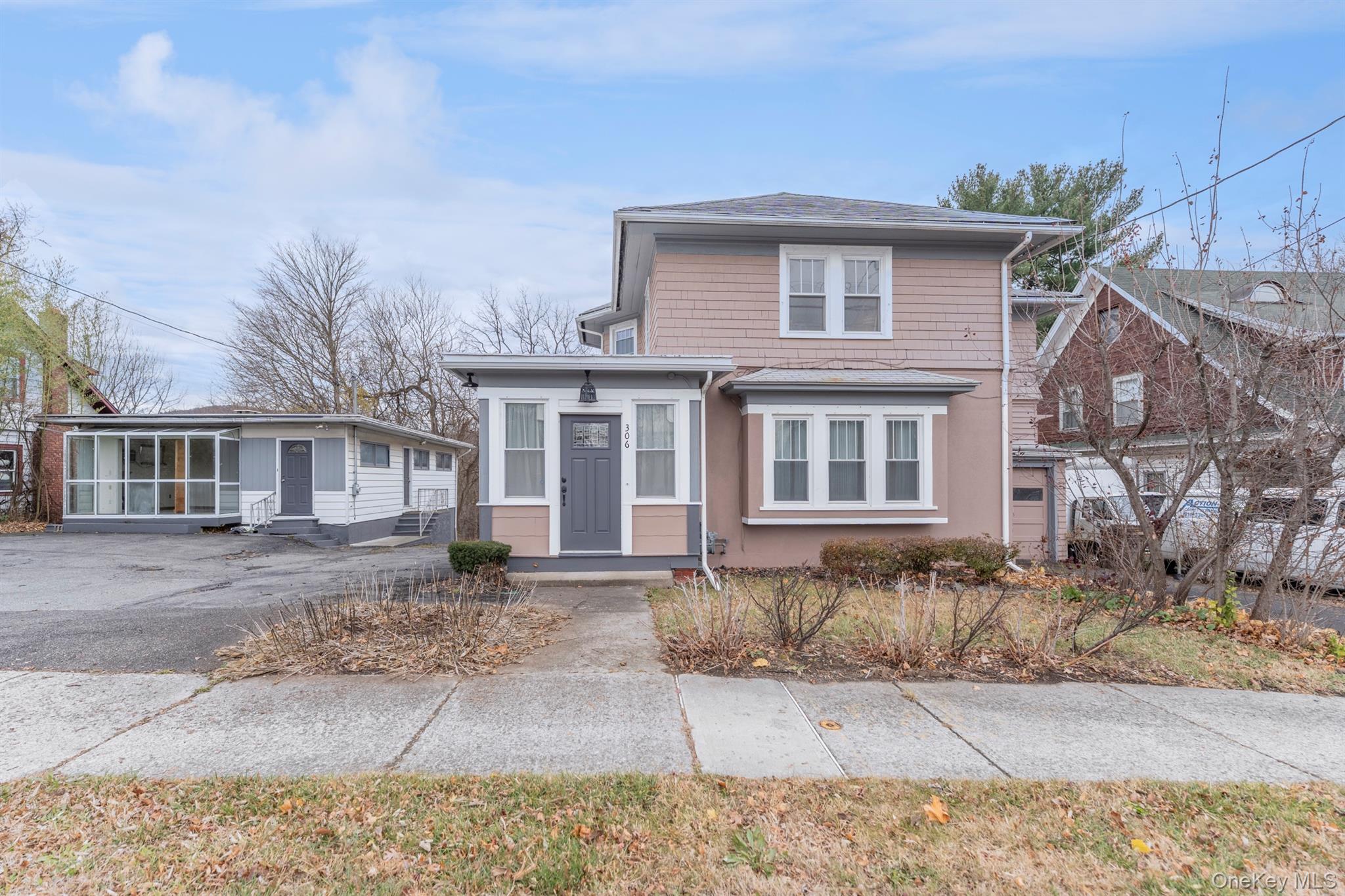 306-308 Broadway, Port Ewen, NY 12466