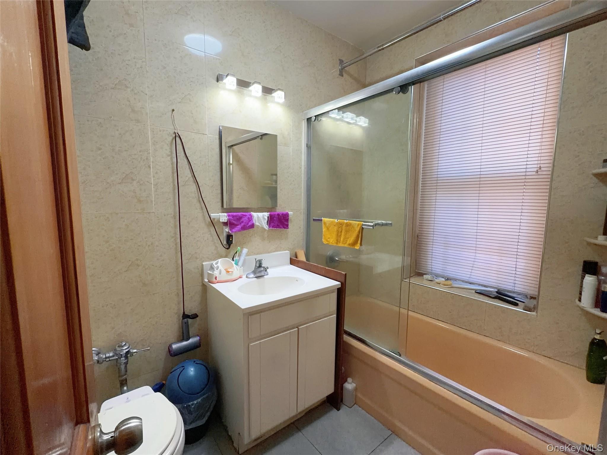 8811 Elmhurst Avenue # C8, Elmhurst, NY 11373