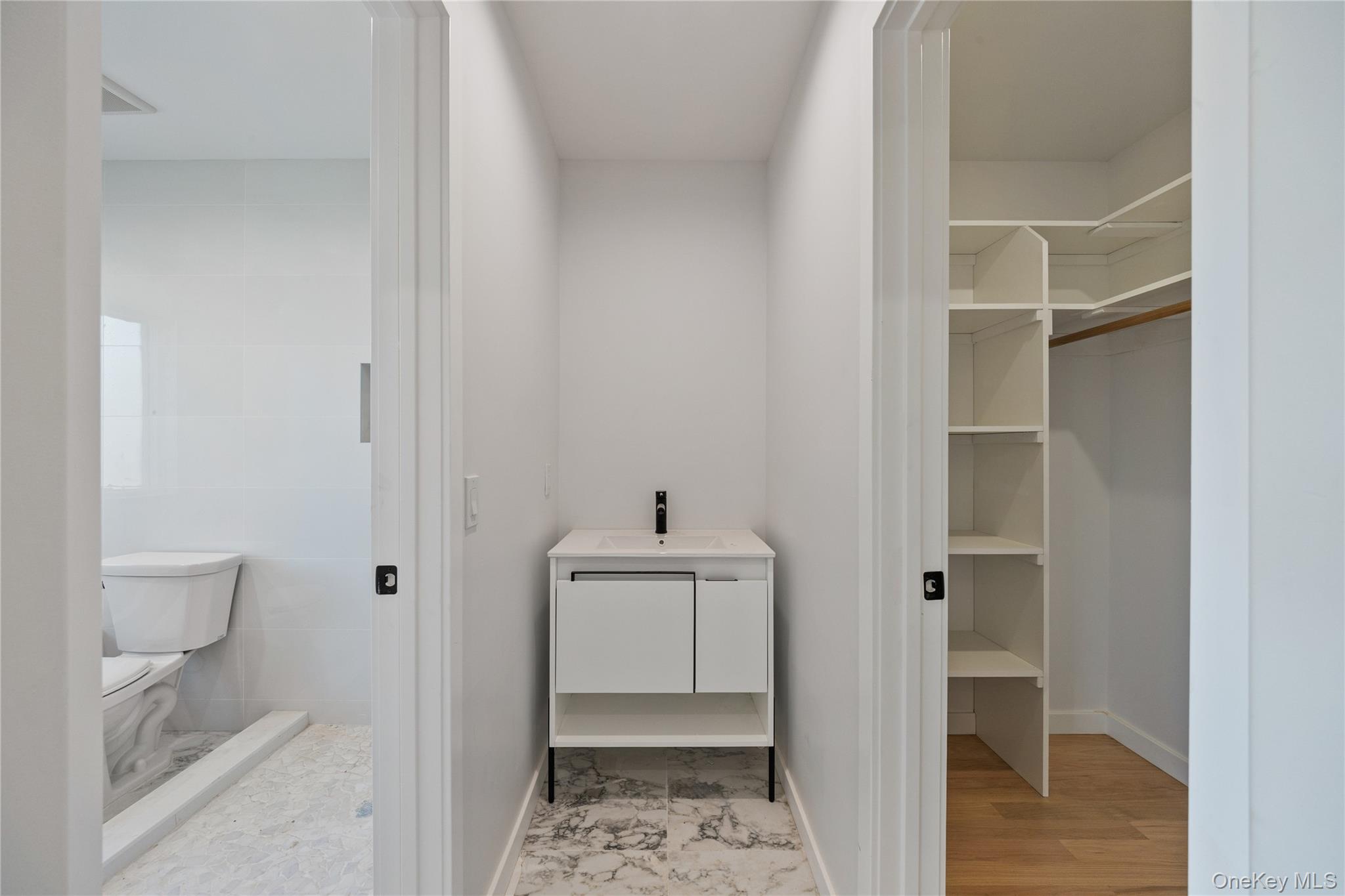 20 W Funston Avenue # 211, Spring Valley, NY 10977