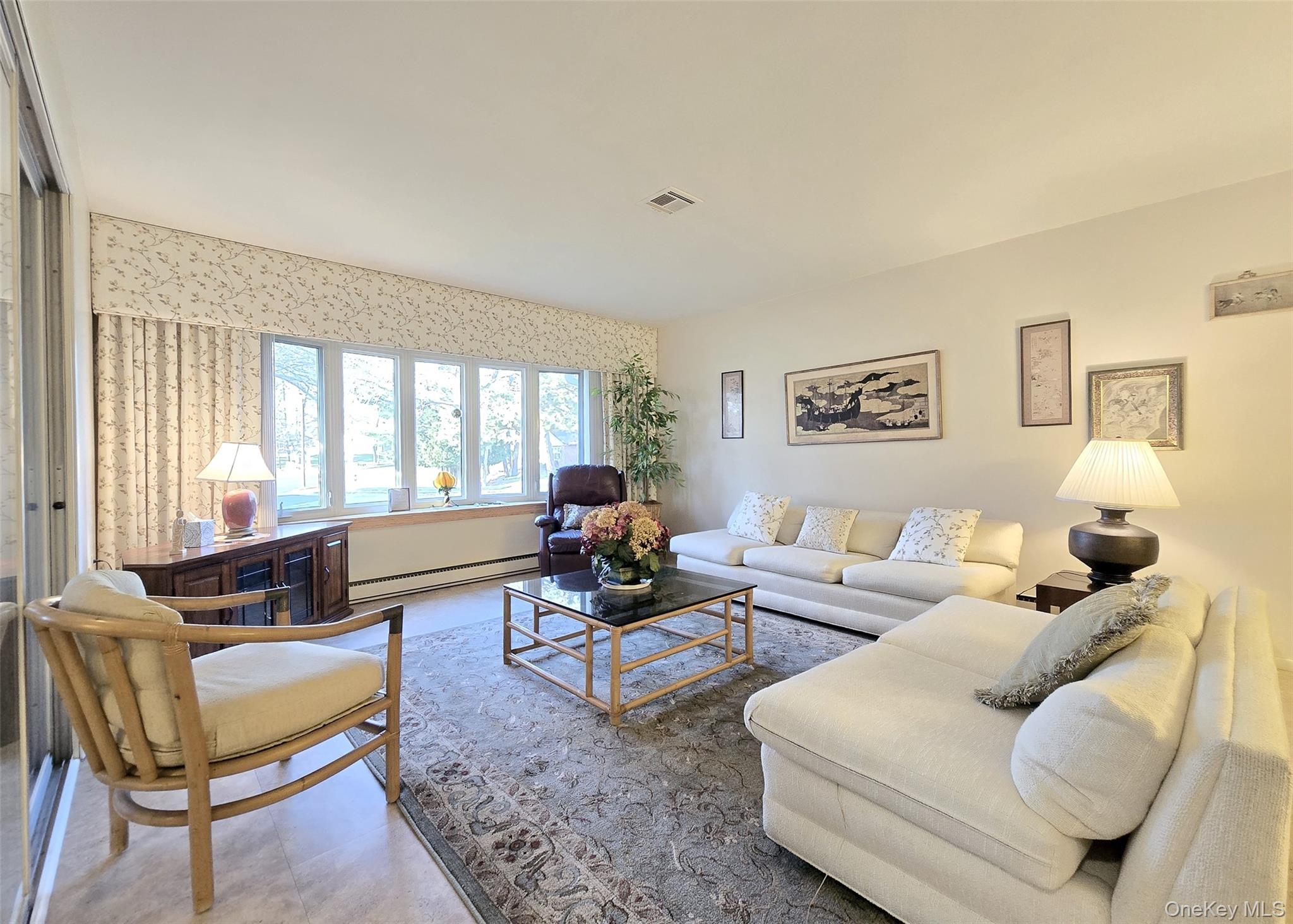 289 Cardiff Court # B, Ridge, NY 11961