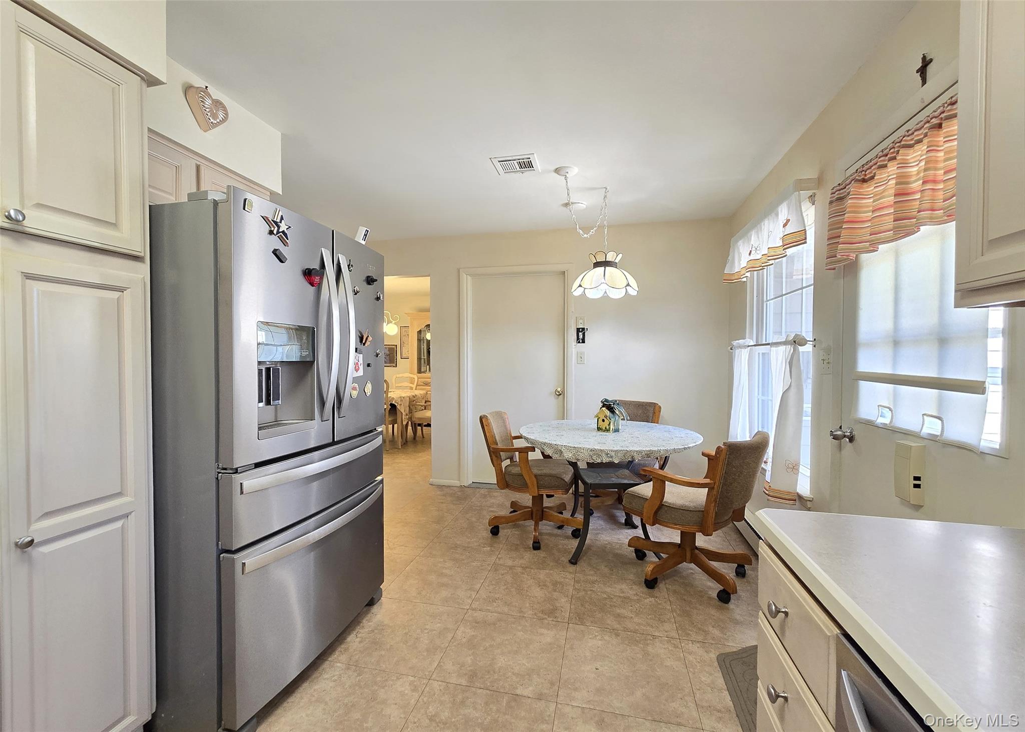 289 Cardiff Court # B, Ridge, NY 11961