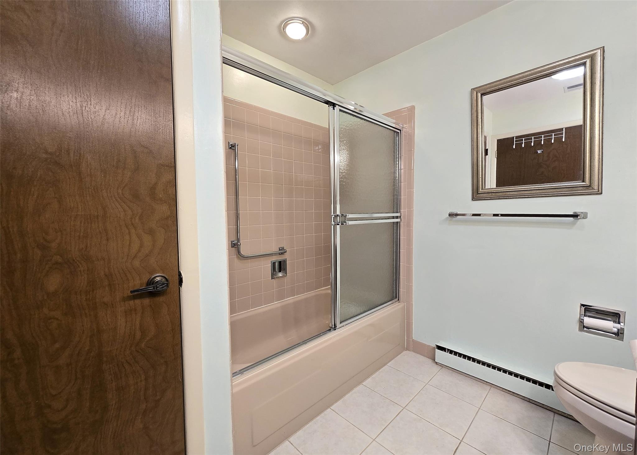 289 Cardiff Court # B, Ridge, NY 11961