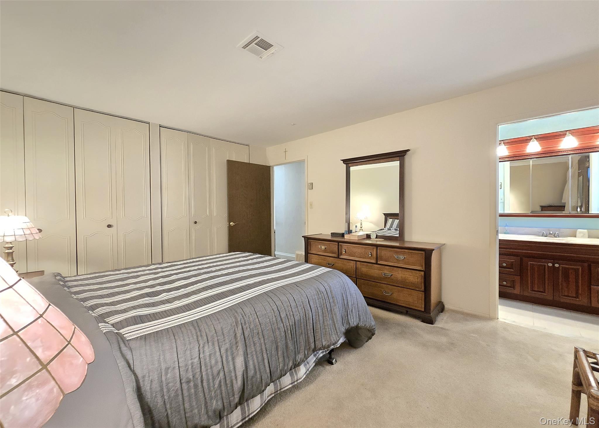 289 Cardiff Court # B, Ridge, NY 11961