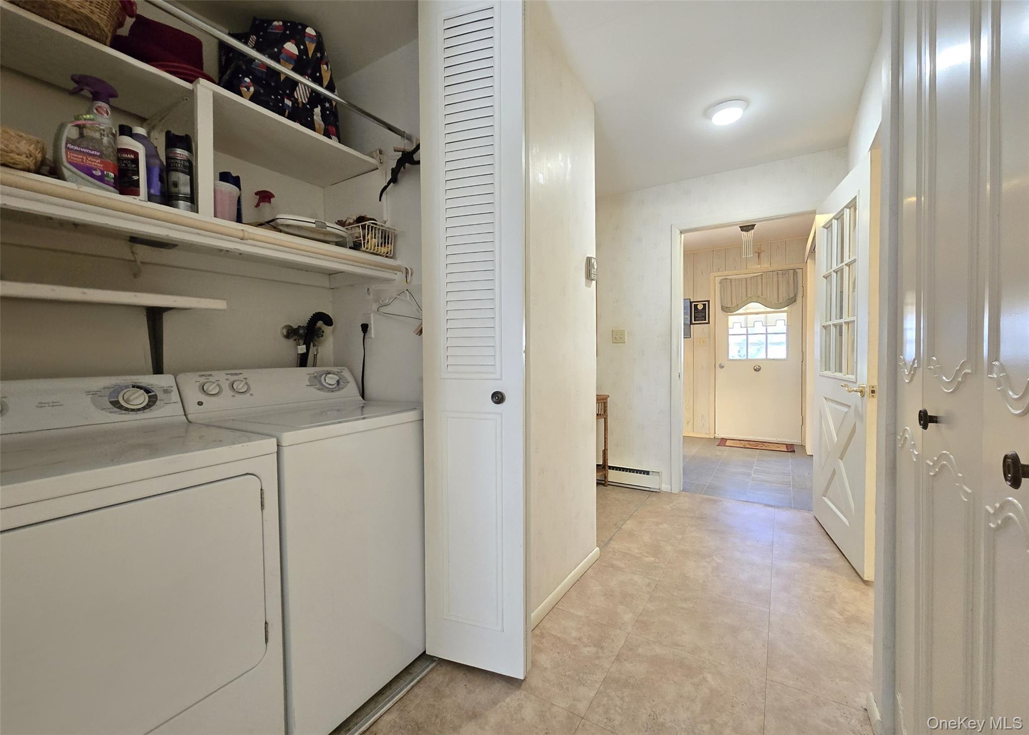 289 Cardiff Court # B, Ridge, NY 11961