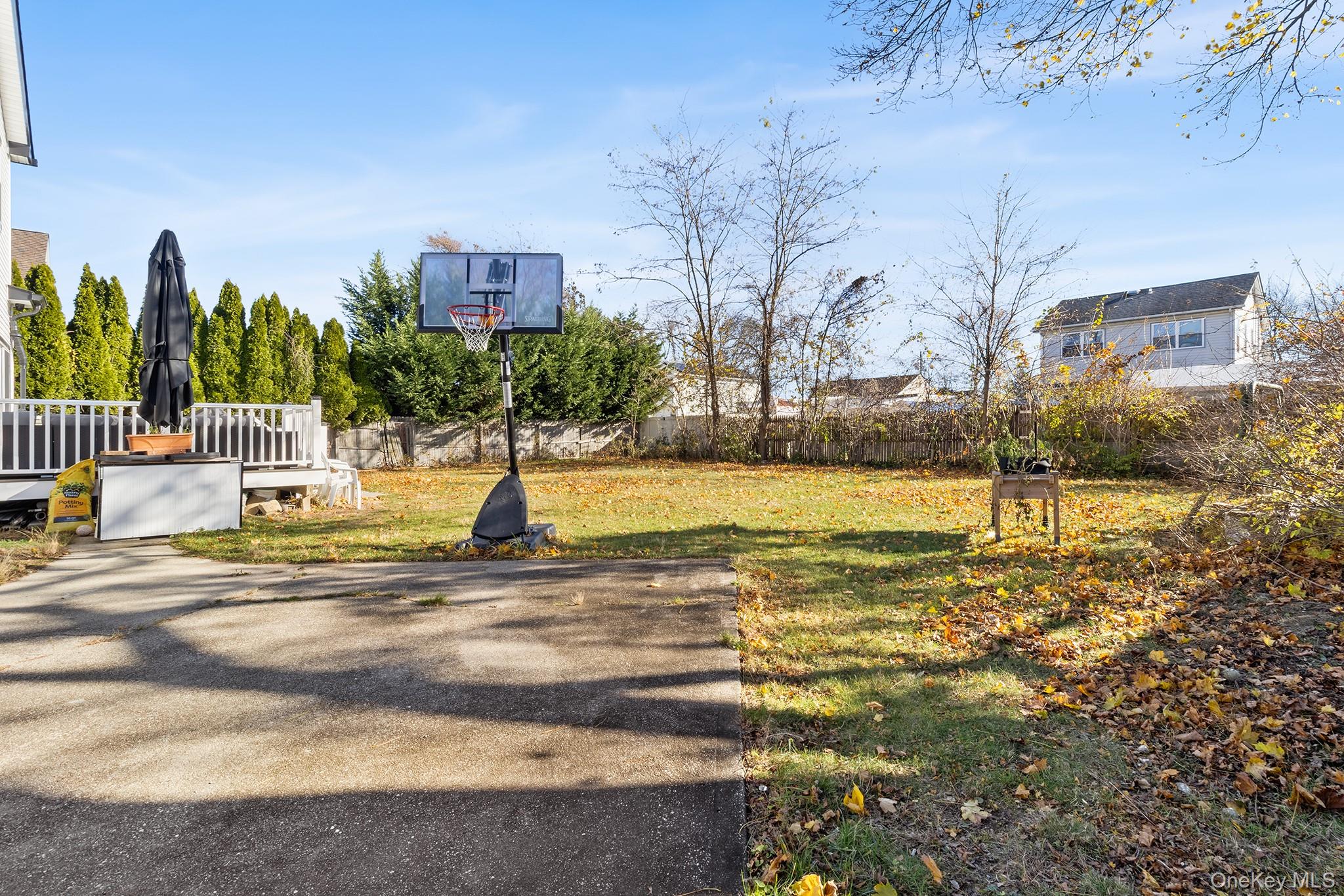 166 17th Street, West Babylon, NY 11704