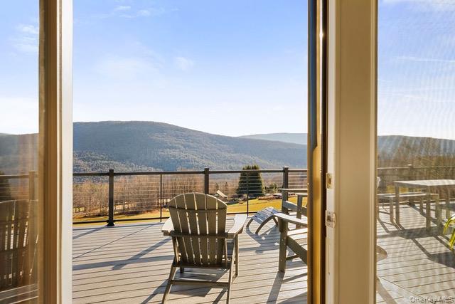 130 Hanley Road, Fleischmanns, NY 12430