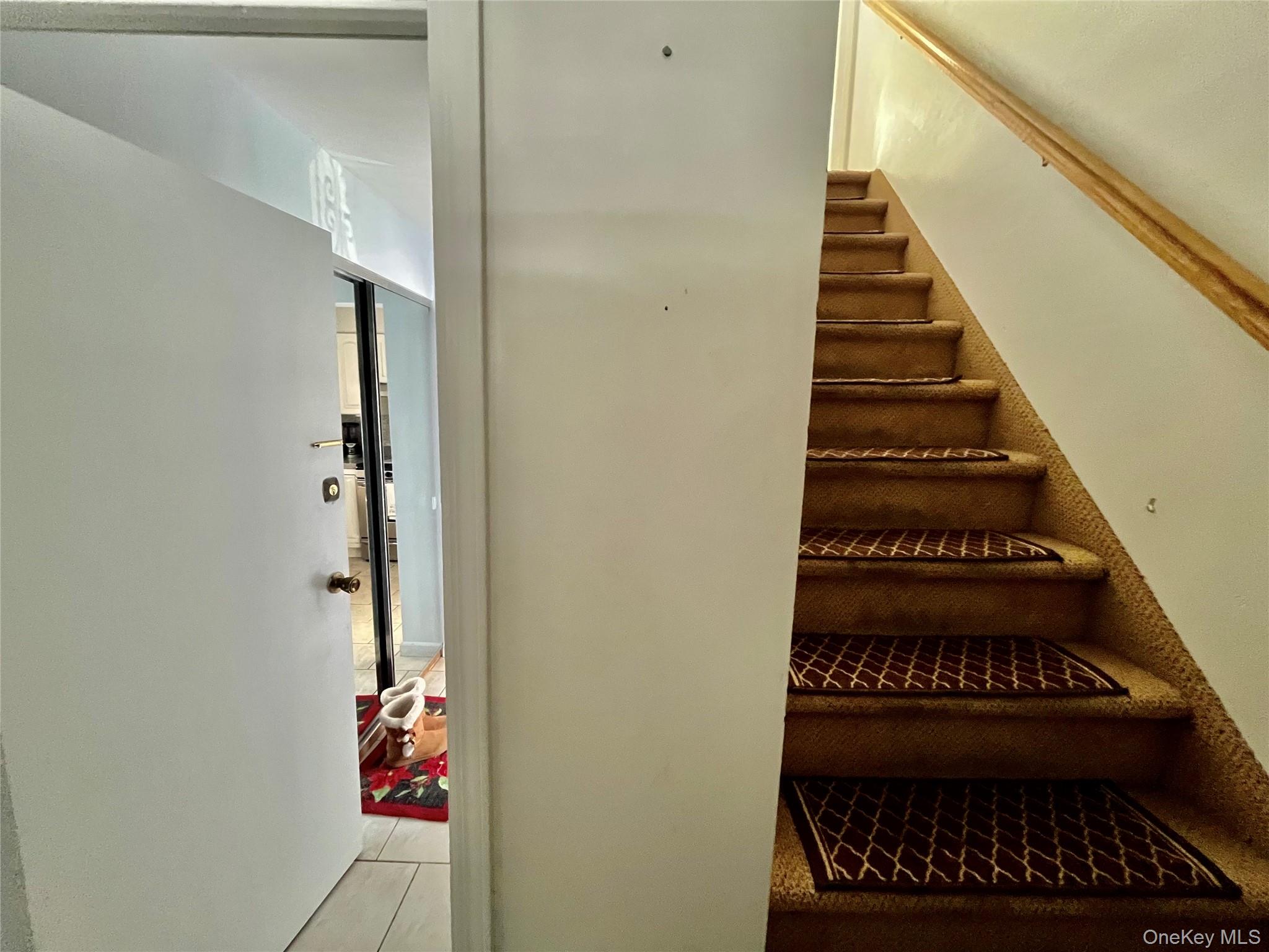 182 Lexington Avenue, Franklin Square, NY 11010