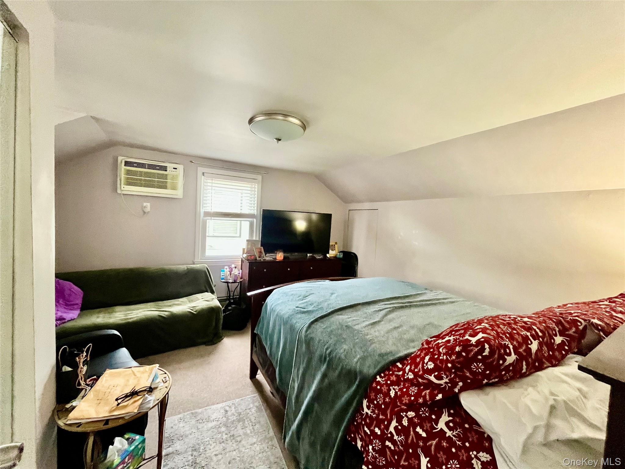 182 Lexington Avenue, Franklin Square, NY 11010