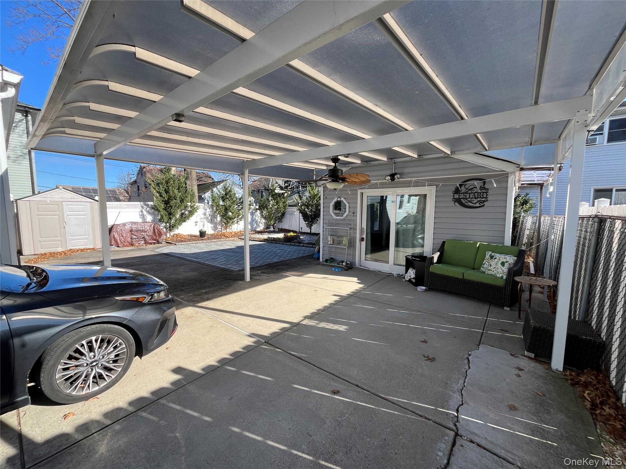 182 Lexington Avenue, Franklin Square, NY 11010