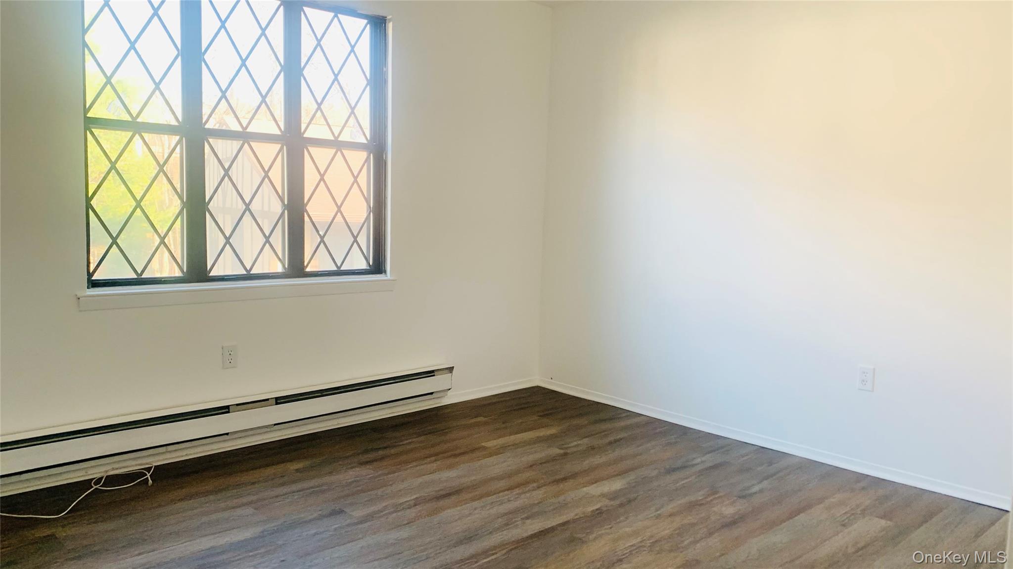 351 Sierra Vista, Valley Cottage, NY 10989