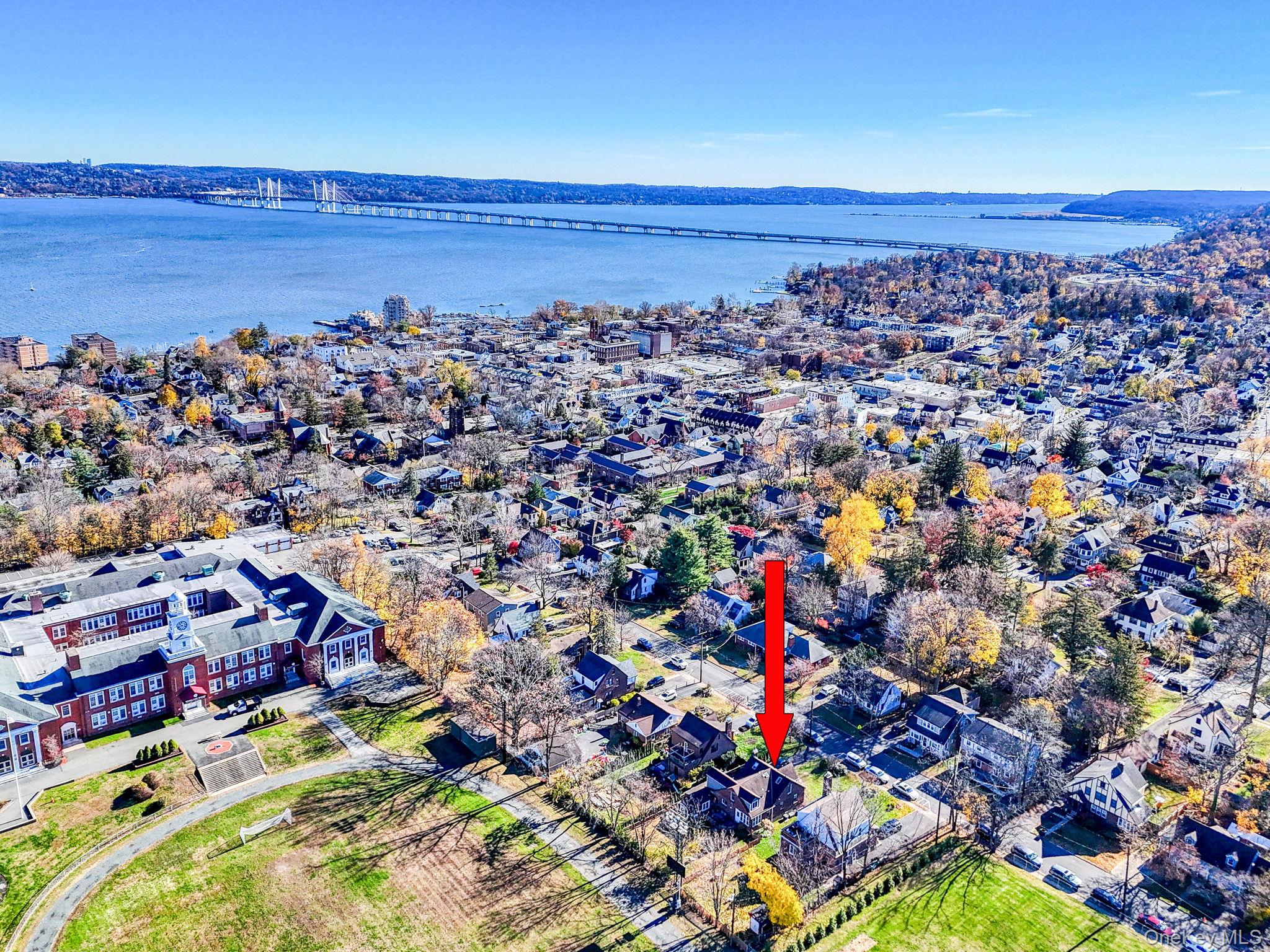 27 Haven Court, Nyack, NY 10960