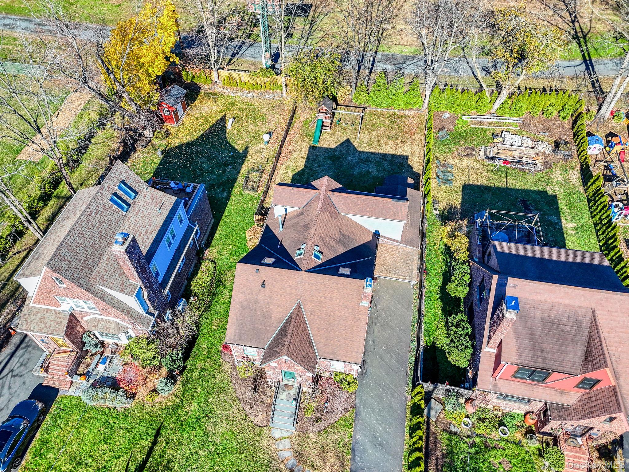 27 Haven Court, Nyack, NY 10960