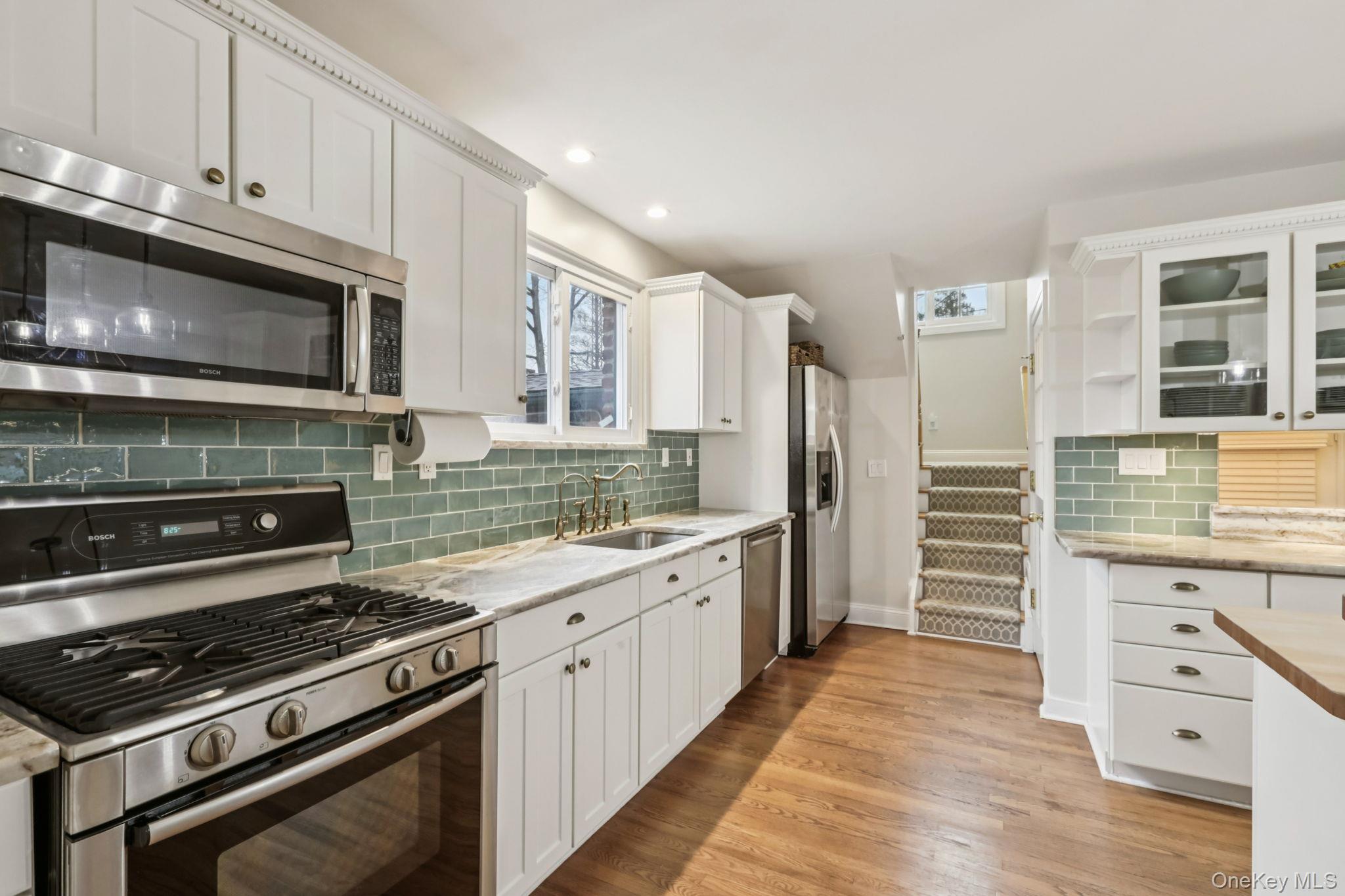 27 Haven Court, Nyack, NY 10960