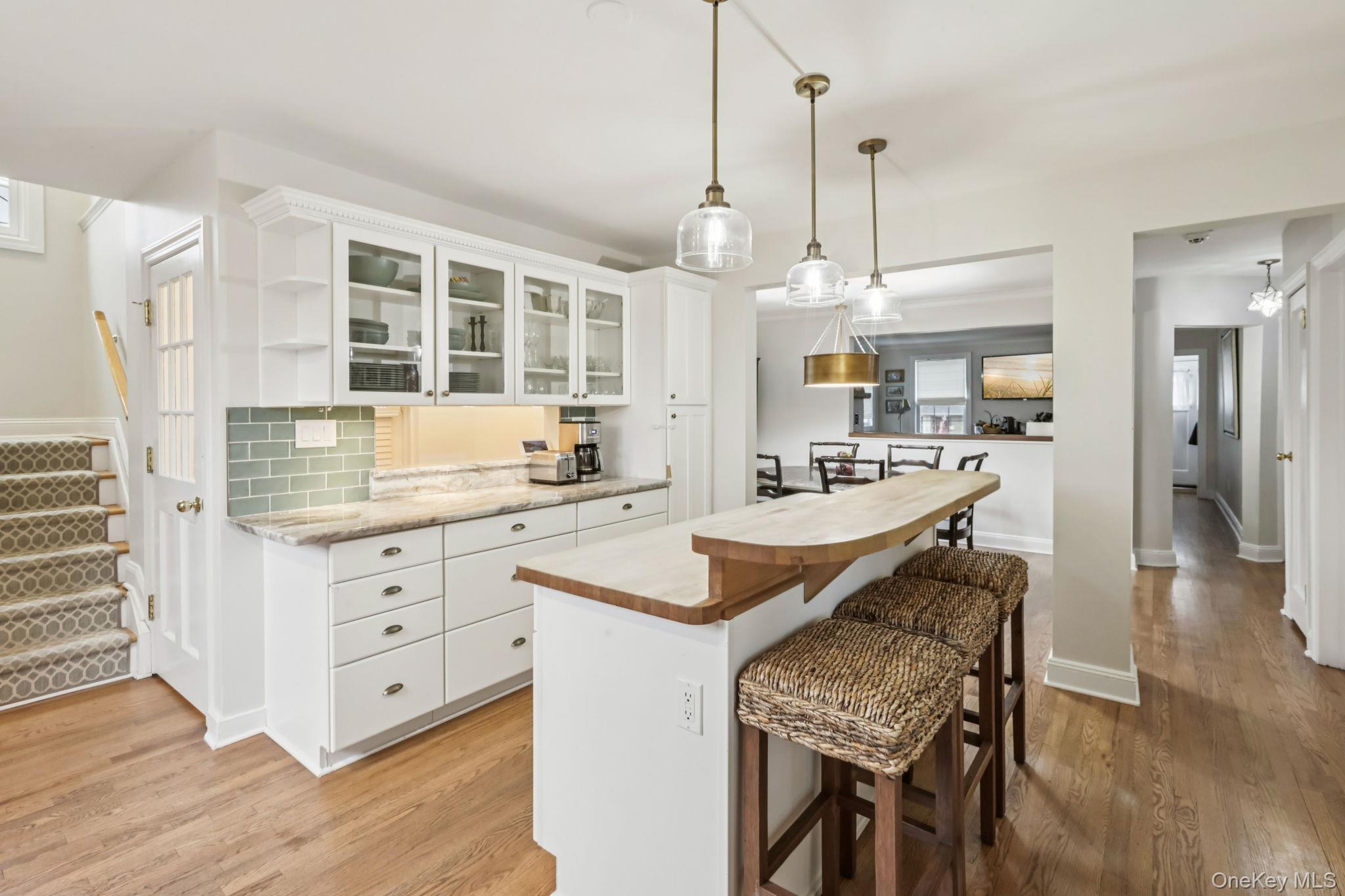 27 Haven Court, Nyack, NY 10960