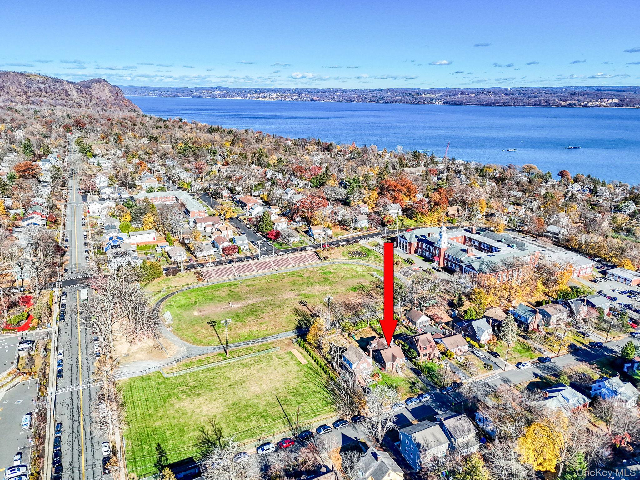 27 Haven Court, Nyack, NY 10960