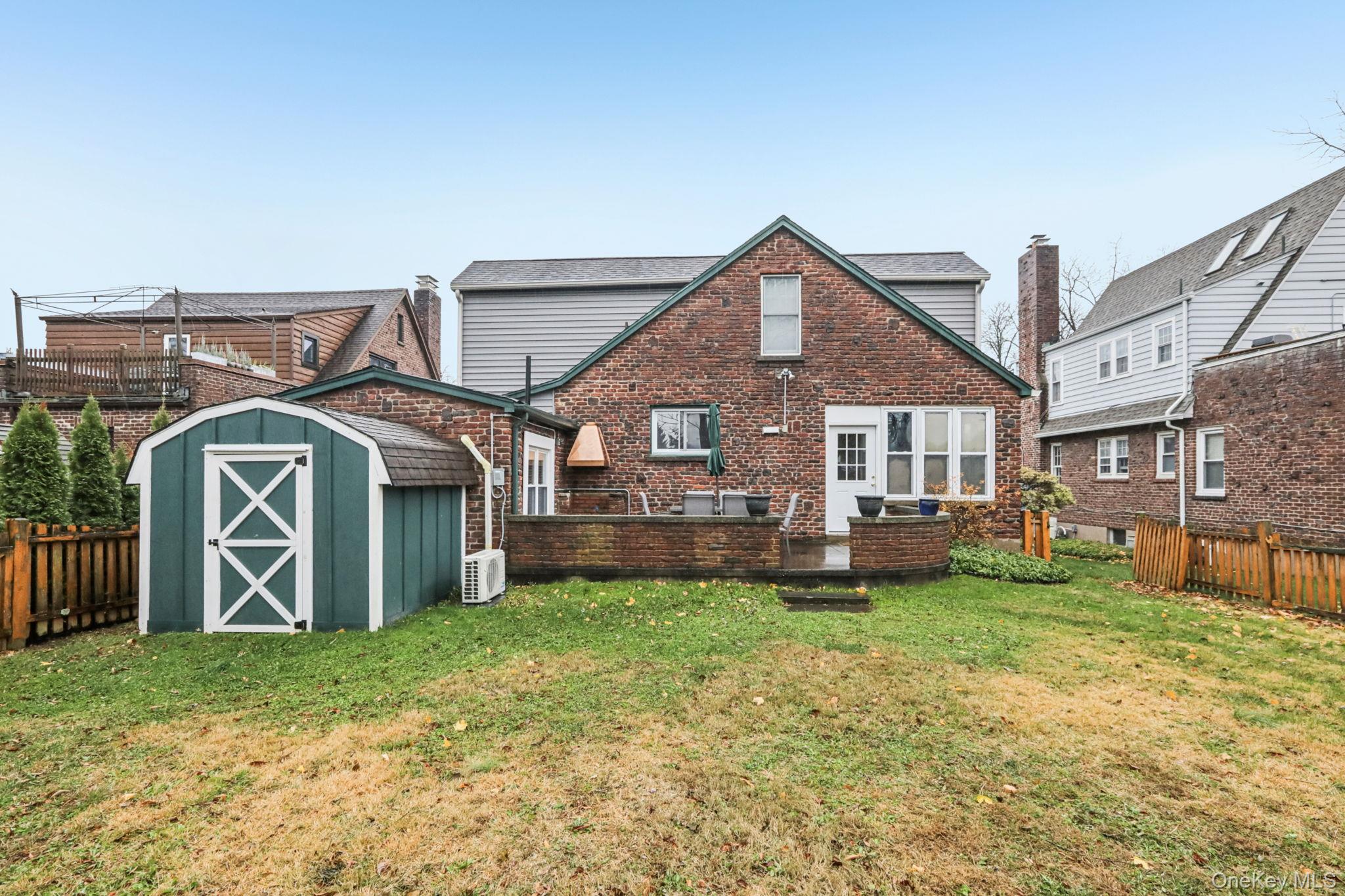 27 Haven Court, Nyack, NY 10960