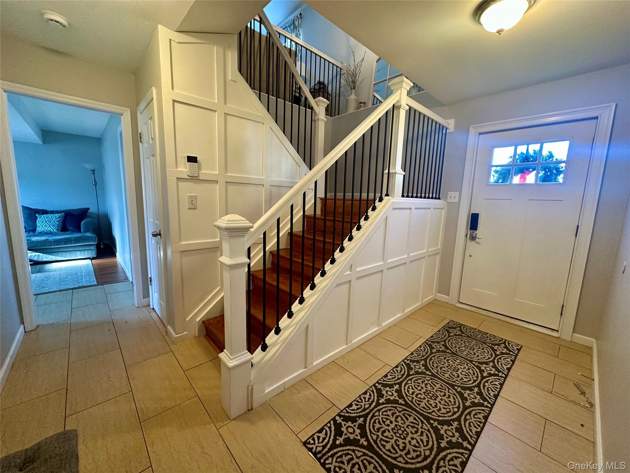 18 Hawkins Street, Poughkeepsie, NY 12601