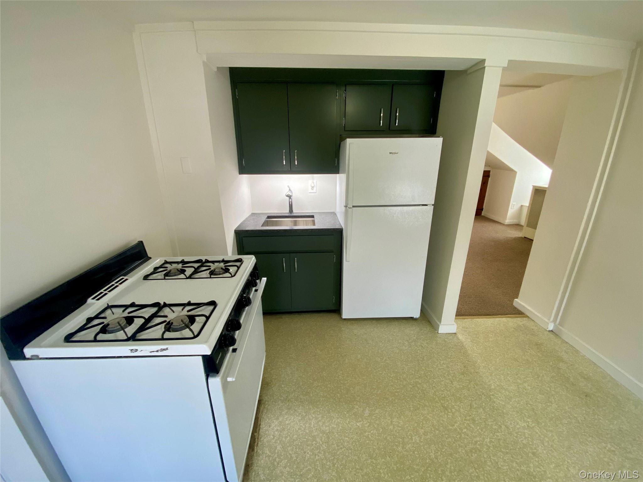 6 Willow Avenue # 3rd fl, Cornwall, NY 12518