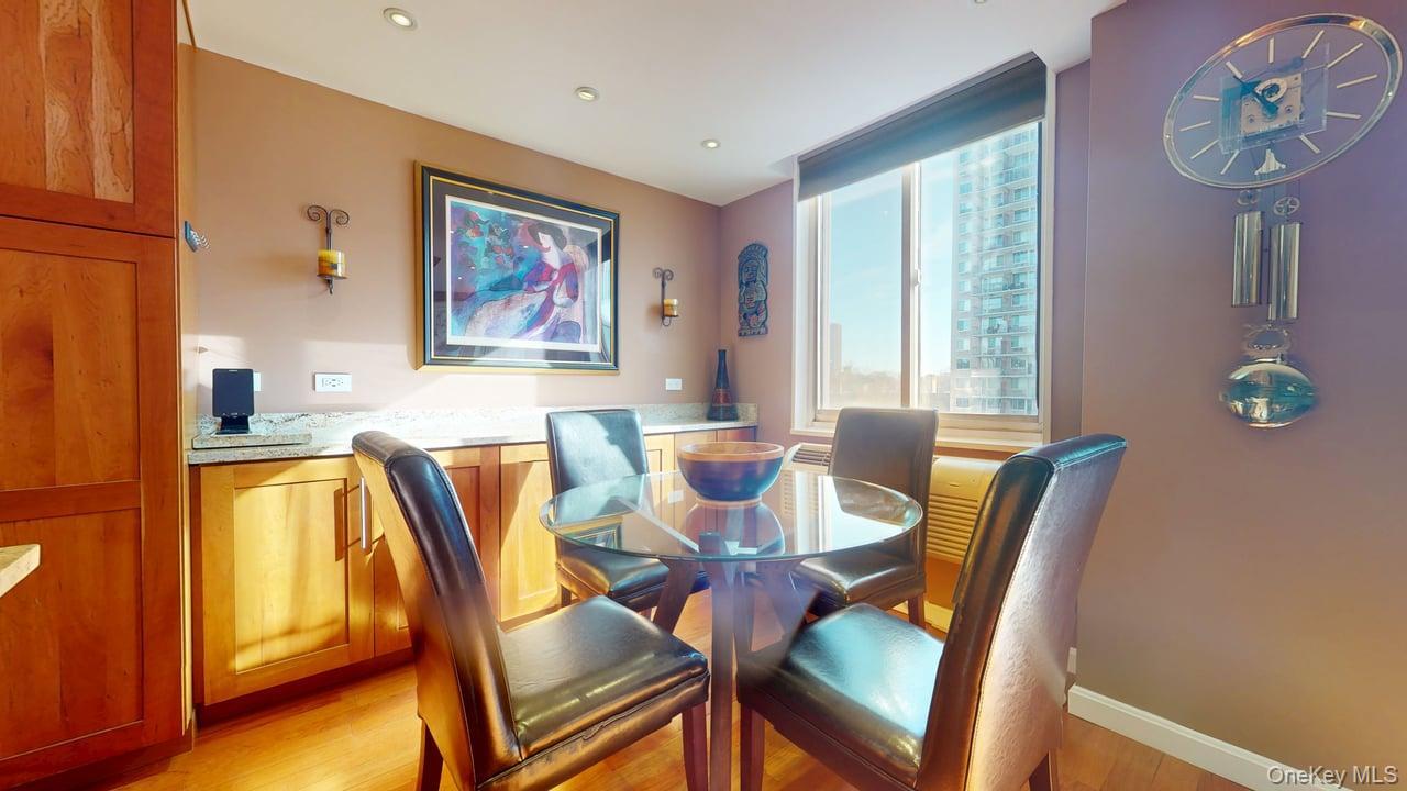 118-17 Union Turnpike # 5H, Forest Hills, NY 11375