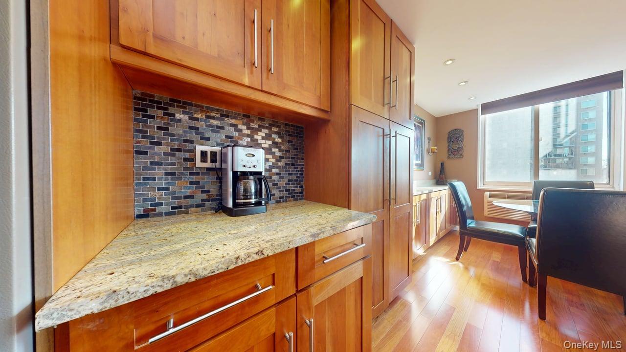 118-17 Union Turnpike # 5H, Forest Hills, NY 11375