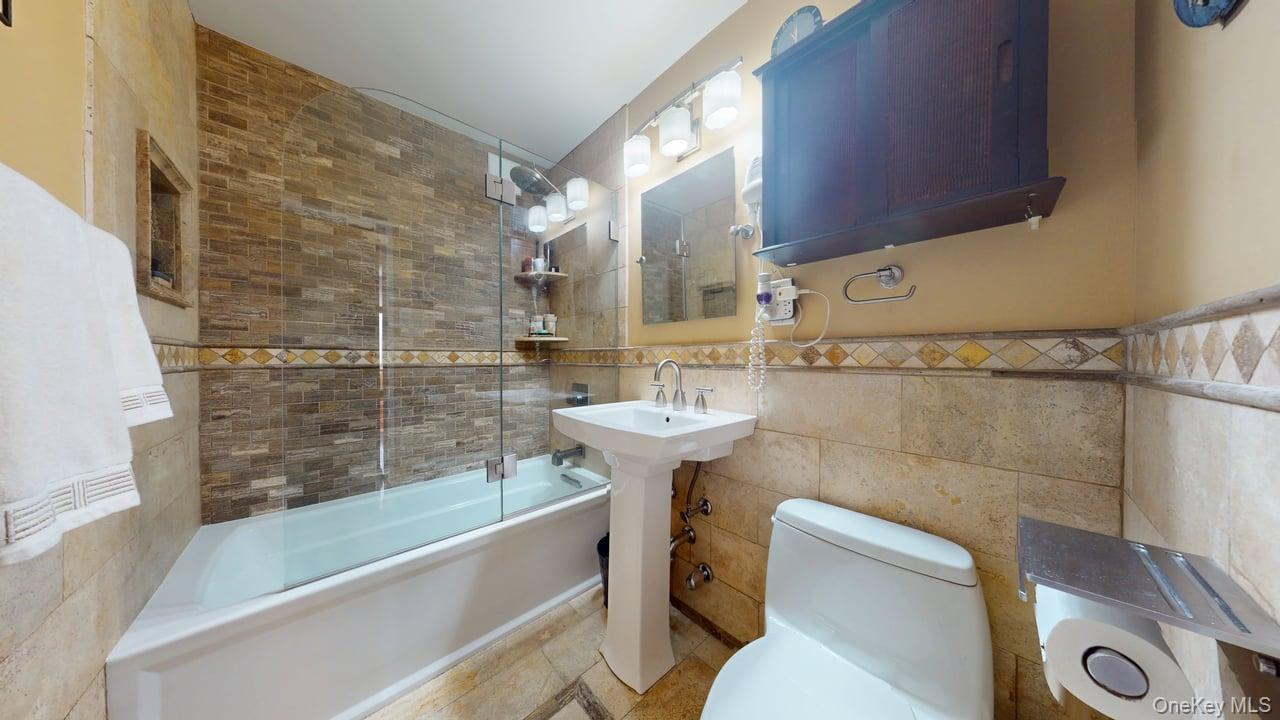 118-17 Union Turnpike # 5H, Forest Hills, NY 11375