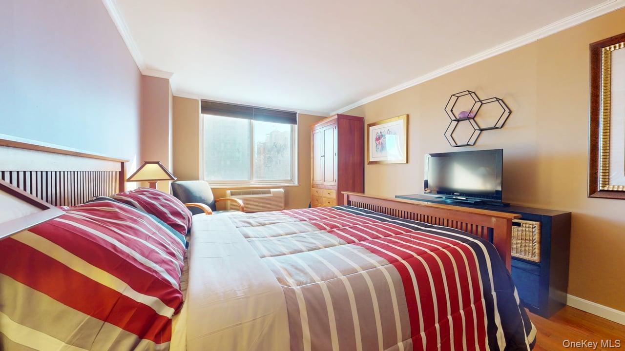 118-17 Union Turnpike # 5H, Forest Hills, NY 11375