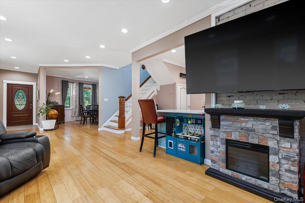 315 Seneca Avenue, Mount Vernon, NY 10553