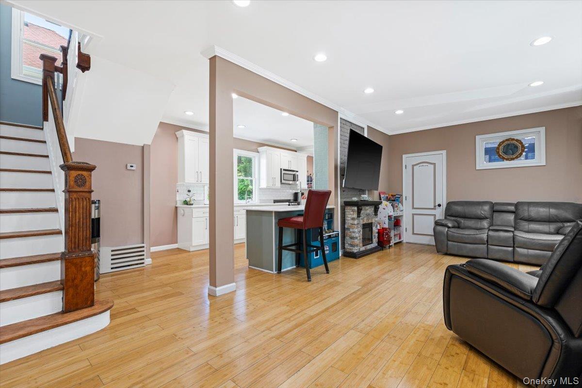 315 Seneca Avenue, Mount Vernon, NY 10553