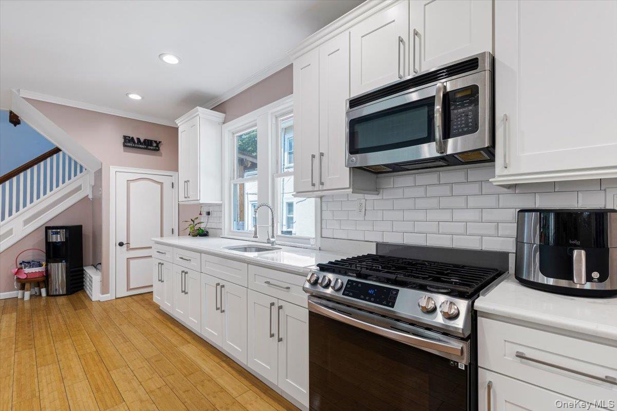 315 Seneca Avenue, Mount Vernon, NY 10553