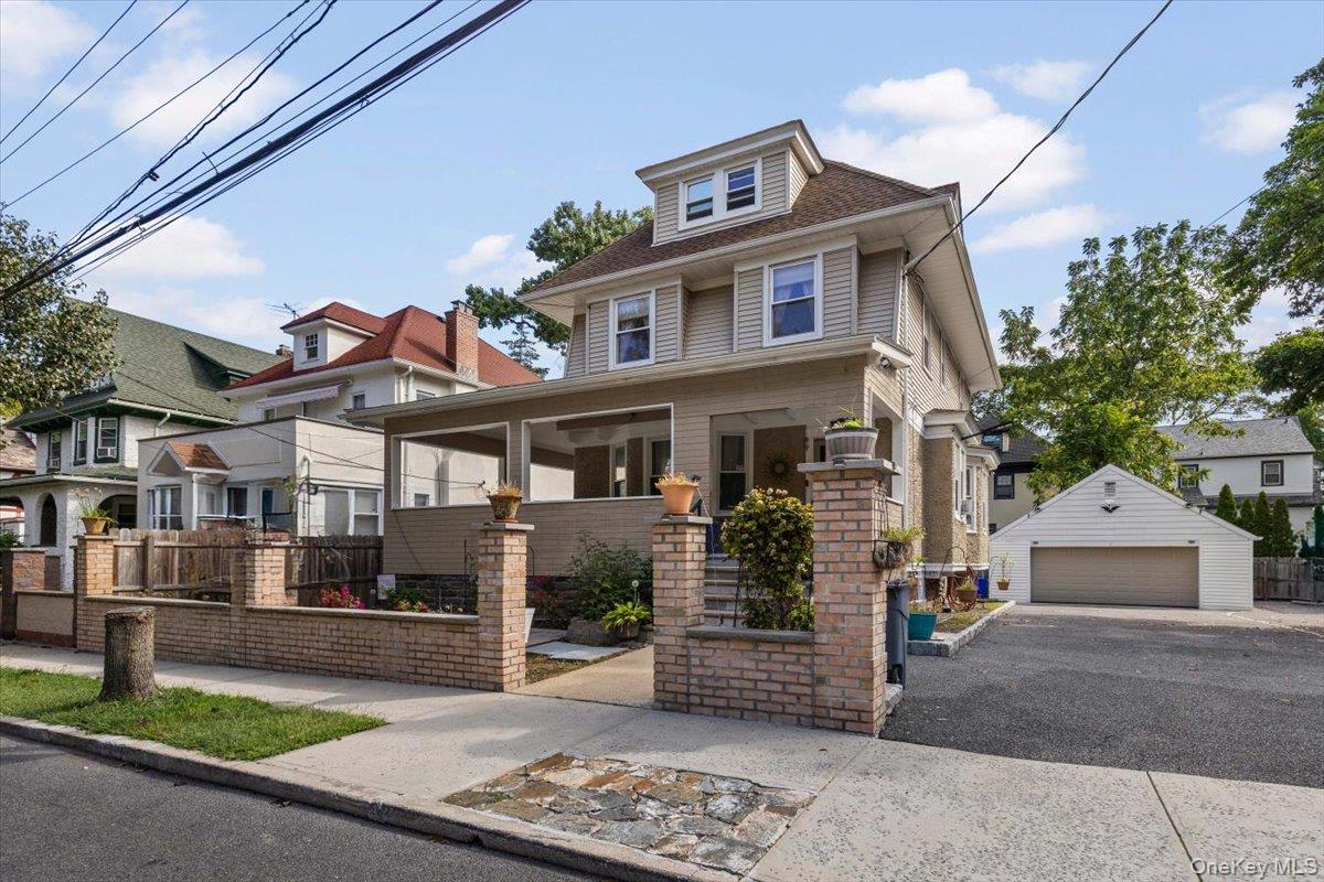 315 Seneca Avenue, Mount Vernon, NY 10553