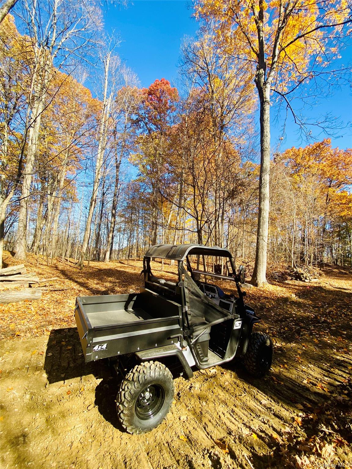 Electronics Road, Clinton Corners, NY 12514